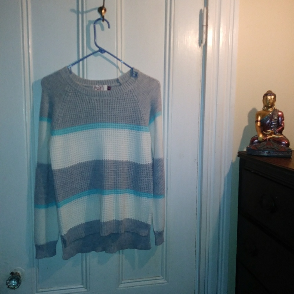 Pretty So brand sweater in good condition